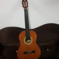 گیتار یاماها c70 اصلی به همراه کیف گیتار یاماها