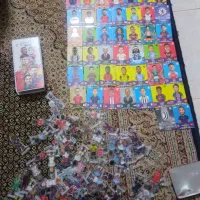 ۱۶۴ کارت کیمدی به همراه کلی استند