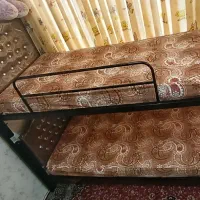 تخت دو طبقه