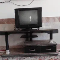 تلوزیون ۲۱ ال‌جی.زیر تلوزیون در حد نو