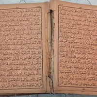 یک جلد کتاب قران|کلکسیون اشیاء عتیقه|مهاباد (آذربایجان غربی), |دیوار
