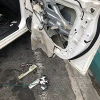 تعمیر شیشه بالابر قفل مرکزی  تعمیر ساعت۲۰۶