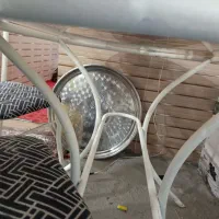 میز نهار خوری معاوضه هم دارم