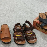 کتونی و صندل(فقط به صورت عمده بفروش میرسد)|کیف، کفش، کمربند|خرمآباد, |دیوار