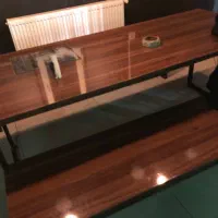 میز چوبی با نشیمن ۸ نفره