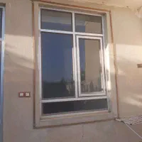 تعدادی در وپنجره الومنیم