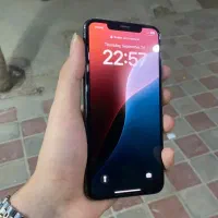 ایفون xs max