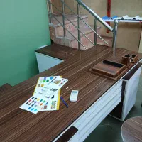 میز مدیرت با جلو میزی و ۴ عدد صندلی در حد نو|دفتر کار|کیاشهر, |دیوار
