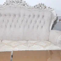 فروش مبل همراه ۲عدد عسلی. ویترین.و میز تی وی