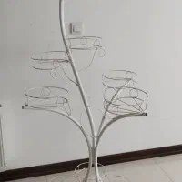 استند گل بسیار زیبا و جادار|گل و گیاه طبیعی|قم, سراجه|دیوار