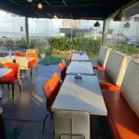 روکش چرم  پایه های استیل.  بدون پارگی روکش ها