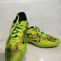 کفش فوتبال و ساق بند|کیف، کفش، کمربند|خرمآباد, |دیوار