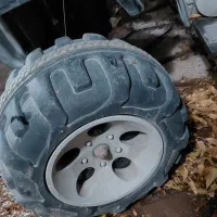 ماشین شارژی کودک|اسباببازی|رباطکریم, پرندک|دیوار