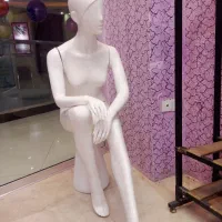 مانکن نیم تنه دوتا ویک مانکن نشسته|فروشگاه و مغازه|ماهدشت, |دیوار