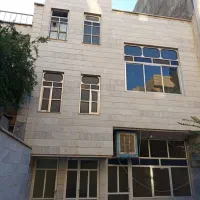 اجاره ویلایی قائمیه دوطبقه(نزدیک خیابان اصلی)