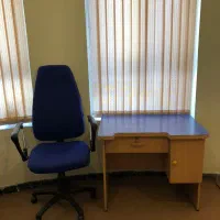 میز وصندلی کامپیوتر