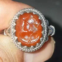انگشتر نشان ملکه اروپایی کهنه قدمت دار