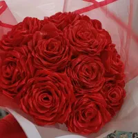 چند شاخه گل|گل مصنوعی|میانه, |دیوار