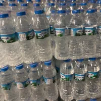 آب معدنی نوشابه دلستر آب میوه