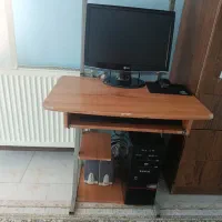 میز کامپیوتر