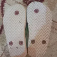 دمپایی لا انگشتی دخترانه اورجینال  برای ۶تا ۷ سال|کفش و لباس بچه|کرج, کوی زنبق|دیوار
