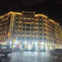 آپارتمان-100-متری-دو-خ-ط-سوم-تک-واحدی-حاشیه