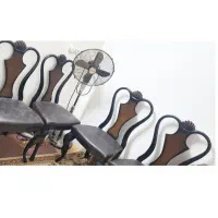 صندلی چوبی شیک ۴عدد تمیز سالم