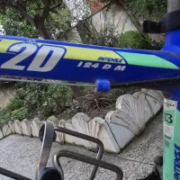 دوچرخه|دوچرخه، اسکیت، اسکوتر|نور, |دیوار