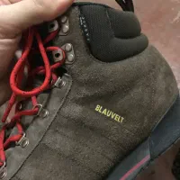 ۲عدد بوت اصلی اورجینال 44|کیف، کفش، کمربند|همدان, |دیوار