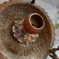 جا شمعی عتیقه به سنه ۹۲۷ جنس مس