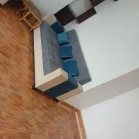 دو دست مبل همراه میز وسط|مبلمان خانگی و میز عسلی|آشخانه, |دیوار