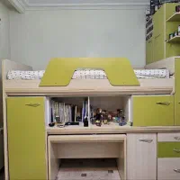 تخت و کمد و میز تحریر کم جا چوب