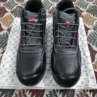 کفش کار ایمنی