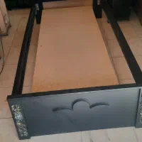 تخت خواب یک نفره