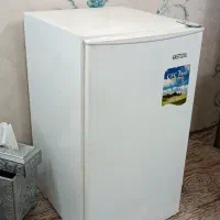 مینی یخچال 5فوت ایستکول