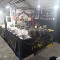 فروشنده مجرب نمایشگاه