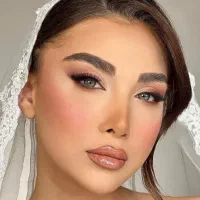 تخفیفات ویژه میکاپ و شنیون محفلی