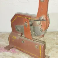 قیچی ورق و میلگرد بر آلمانی