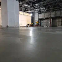 اجرای بتن ریزی کف با ماله پروانه ای و تراز لیزری