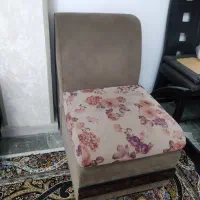 مبل ۳ نفره نقلی و سالم با نشیمن سرحال|مبلمان خانگی و میز عسلی|محمدیه-قزوین, |دیوار