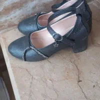 کفش بچه گانه