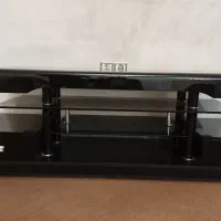 میز زیر تلویزیون