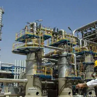 استخدام نیرو جوان و بازنشسته