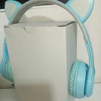 ساعت و هدفون جفتش 700تومن