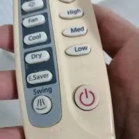 یکعدد کولر گازی در حد نو با کنترول