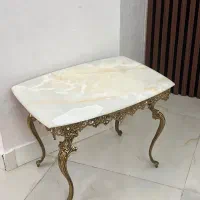 میز عسلی برنز در حد نو هر عدد ۵ملیون