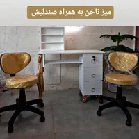 میز ناخن و صندلی ناخن استند|آرایشگاه و سالنهای زیبایی|ارومیه, |دیوار