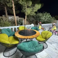 میز و صندلی آتش دان و سایبان چتری|میز و صندلی غذاخوری|خاوران, |دیوار