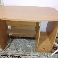 میز کامپیوتر