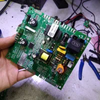 تعمیرات تخصصی برد پکیج با ضمانت و تست